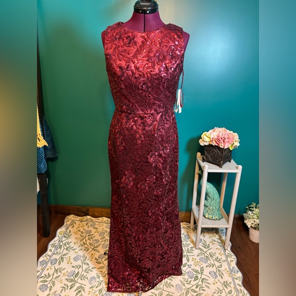 Eliza J Red Asymmetrical Sleeveless Gown for Weddings Prom or Homecoming - Picture 1 of 4